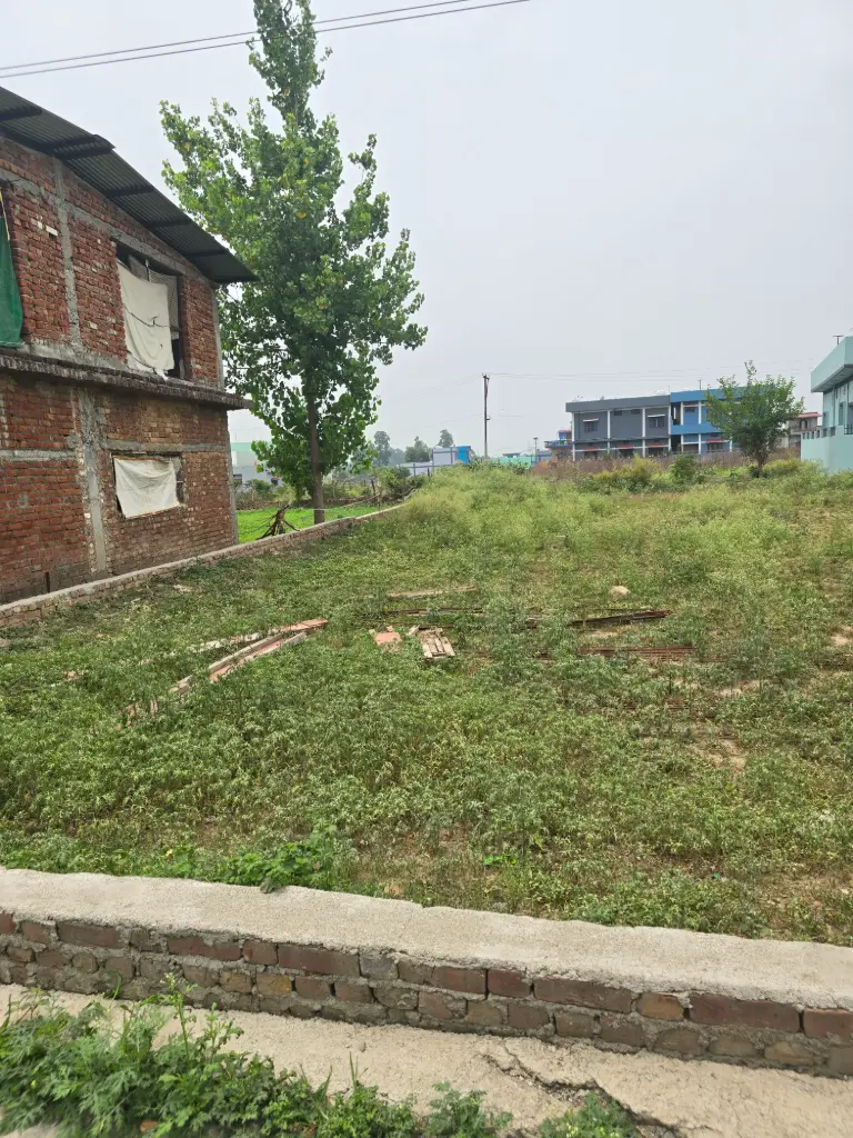 1100 Gaj in RaniPokhri